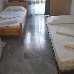 Apartment Nord, Plaja Acapulco-debarcader, Garsoniere Four Studios, Bucatarie Comuna, Baie Proprie, Etaj 4, Fara Lift Eforie Nord