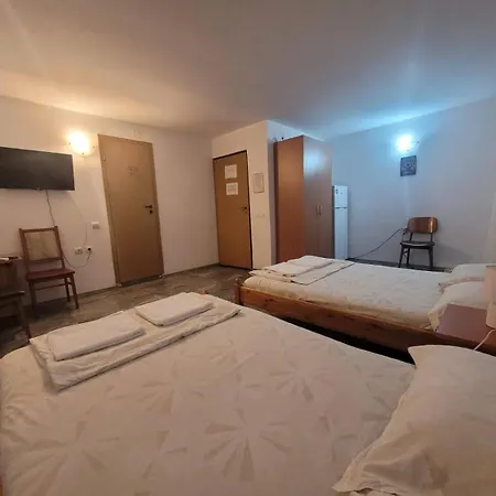 Nord, Plaja Acapulco-debarcader, Garsoniere Four Studios, Bucatarie Comuna, Baie Proprie, Etaj 4, Fara Lift アパート エフォリエ・ノルド