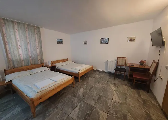 Nord, Plaja Acapulco-debarcader, Garsoniere Four Studios, Bucatarie Comuna, Baie Proprie, Etaj 4, Fara Lift Appartement Eforie Nord